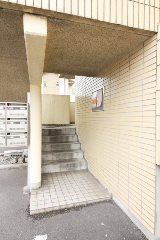 ストークハウスＳ エントランス