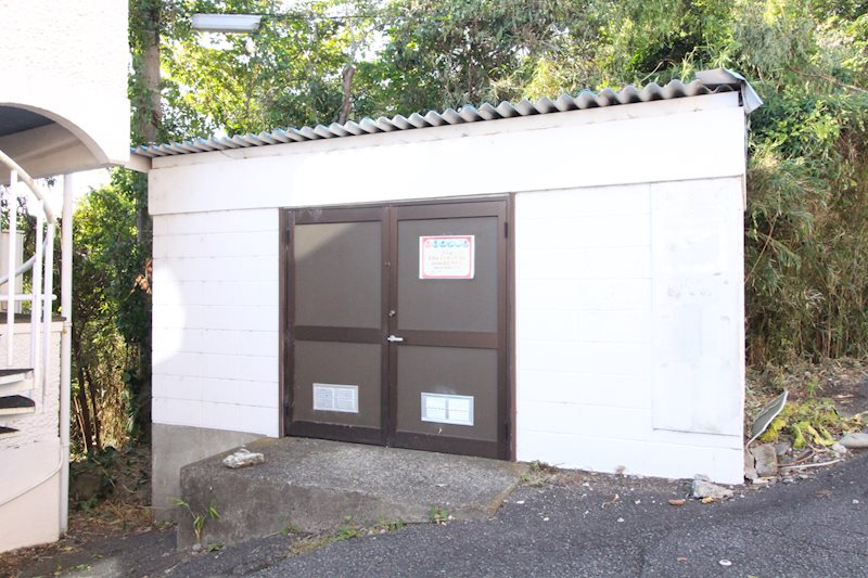 ヴィラ松沢Ａ ゴミ置き場