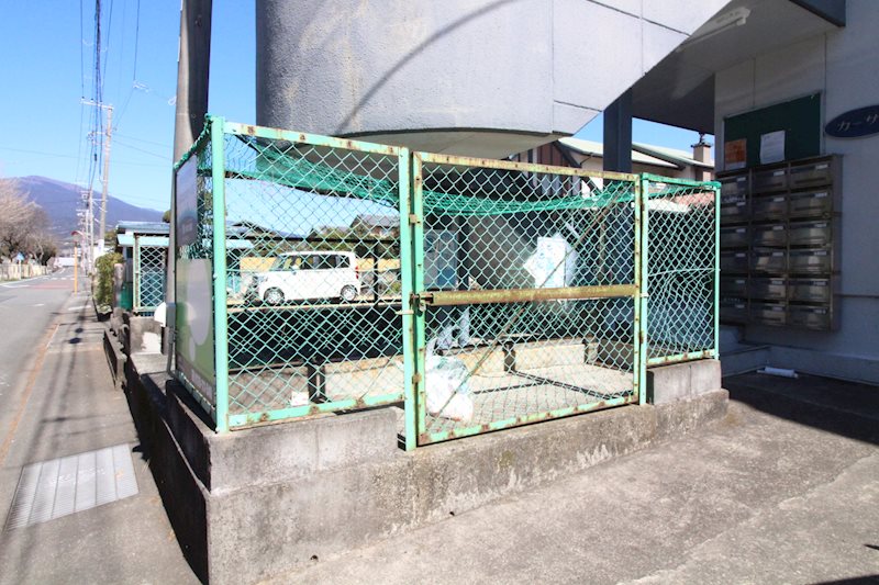 カーサU ゴミ置き場