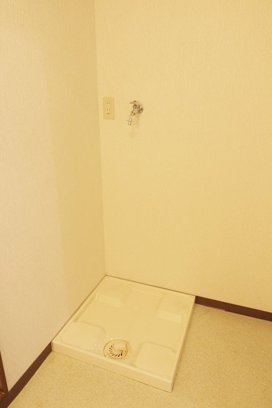 クレアトゥール 洗濯機置き場