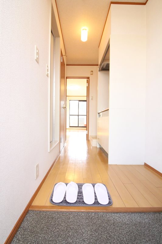 リヴィエールTODA 玄関