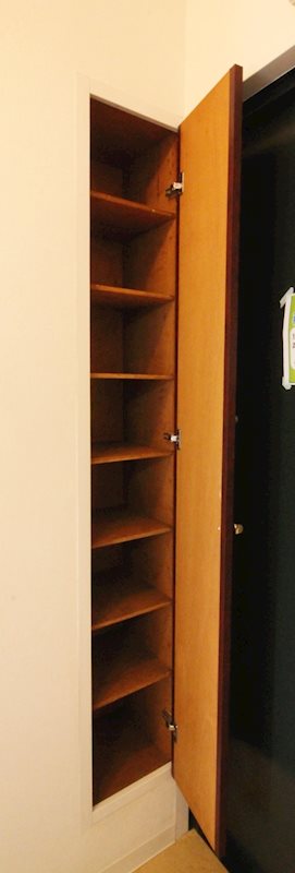 東海徳倉ビル 下駄箱