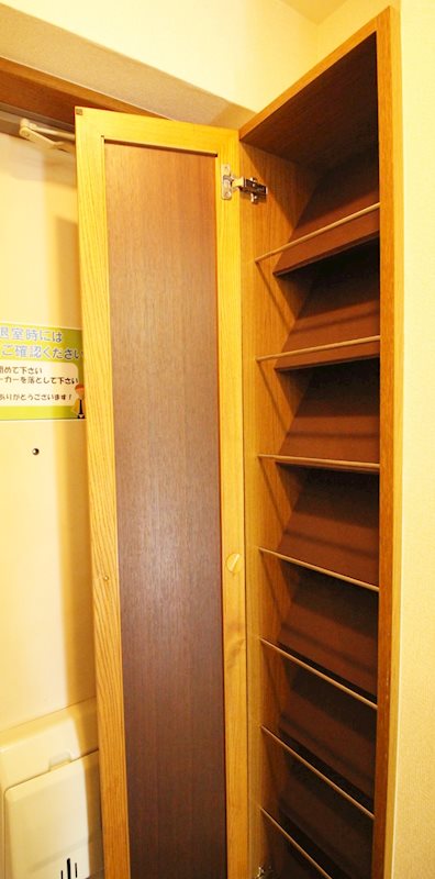 R-1 TOKURA 下駄箱
