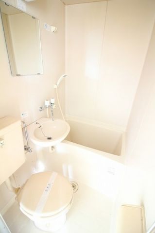 レスパーニャよしのB 同建物別室の写真